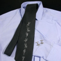 Krawat z instrukcją