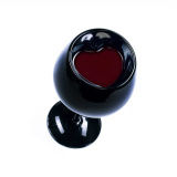 Kieliszek z wnętrzem w kształcie serca w eleganckim etui - czarny