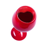 Kieliszek z wnętrzem w kształcie serca w eleganckim etui - czerwony