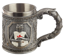 Metalowy kufel - średniowieczny rycerz